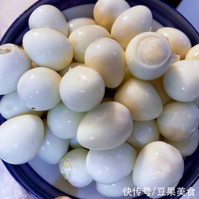 芋头红烧肉|鹌鹑蛋芋头红烧肉