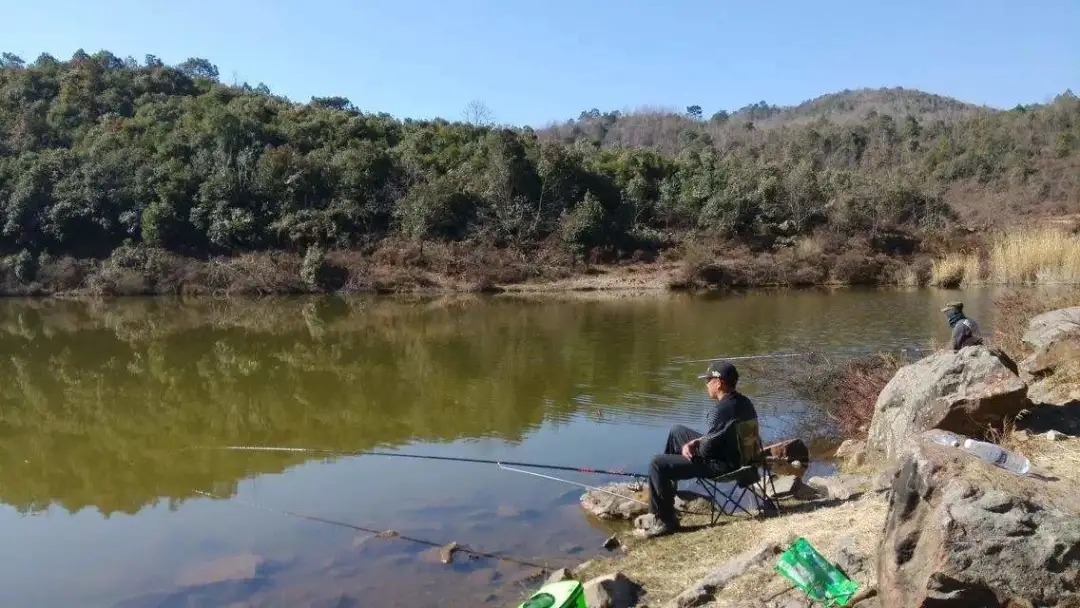 水底|熟悉掌握钓点的这四个特征，真的不用经常去找新钓点