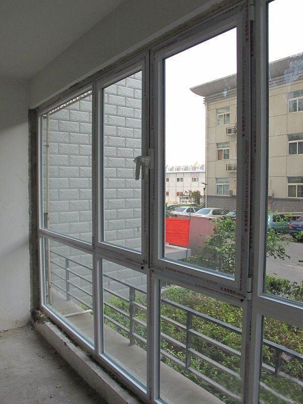 塑钢|越来越多人封阳台都不用塑钢了，现在都流行装这种！便宜还耐用