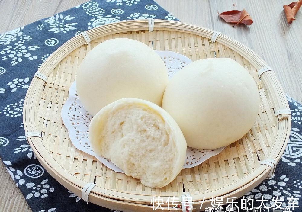 蒸馒头时,1斤面粉该放多少酵母?很多人做错了,难怪馒头不好吃