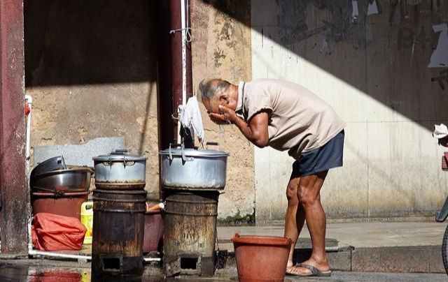 脾胃|夏季,从现在到三伏用2个方法,排出身体湿气!
