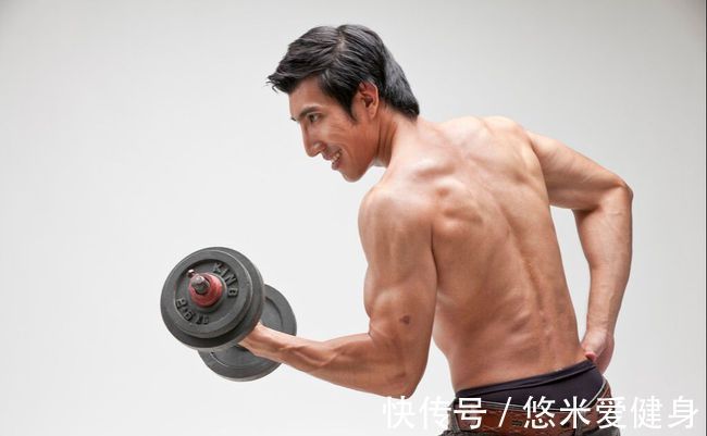 增肌|想要快速练出肌肉身材，“增肌和减脂”可以同时进行吗？