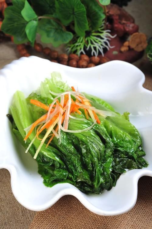 女人不想老的快，吃3种果蔬，美容养颜，抗衰老，早吃早好