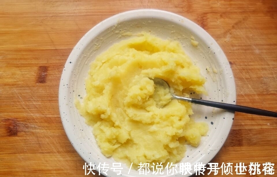 土豆|炸酥肉别只知道加淀粉,多加一样食材,成品更加香酥好吃,试试吧