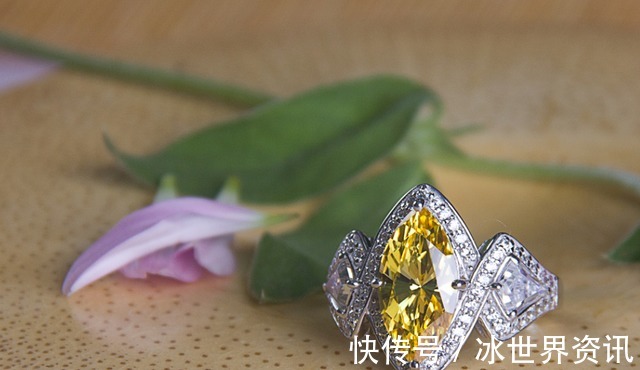 戒指#不同的珠宝首饰有着不同的佩戴讲究,你知道有哪些讲究吗!