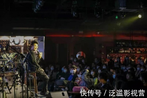 每月一场脱口秀,跨界又有趣,这家航司太会玩