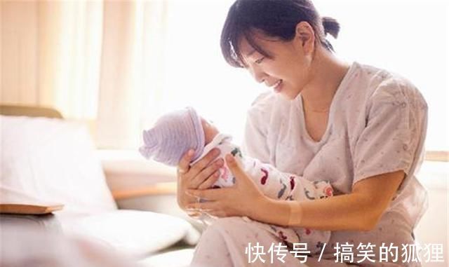 发育|宝宝没到这个月龄最好不要坐婴儿车，脊椎可能会受伤，父母别大意