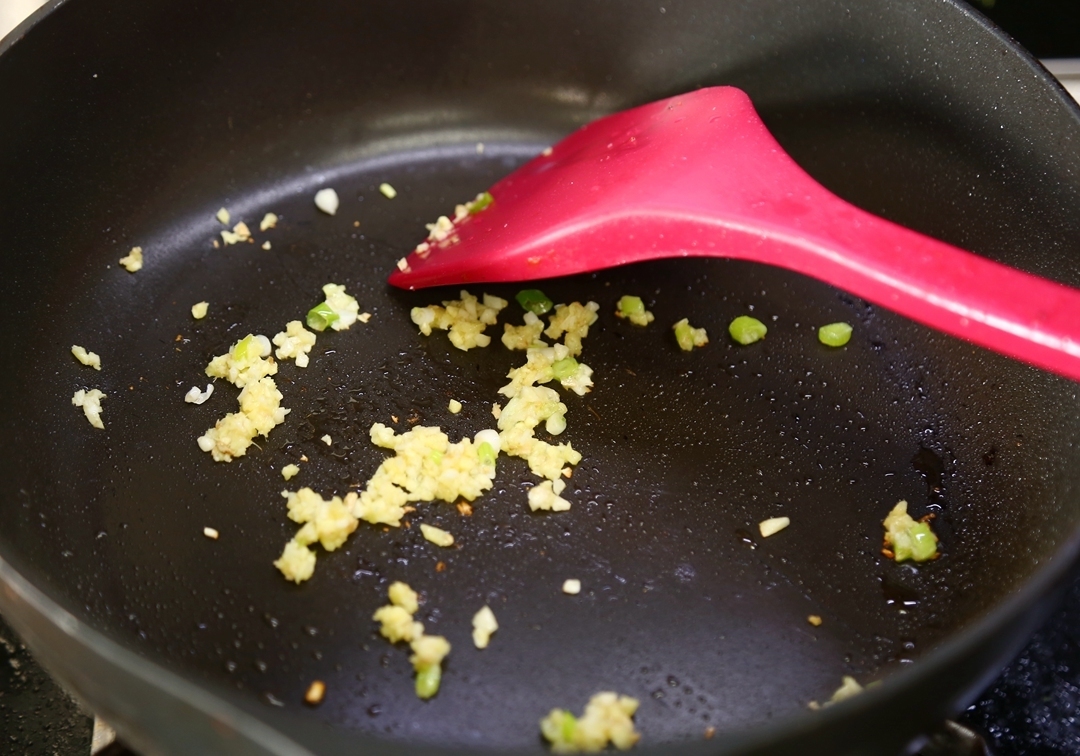 立冬后多喝这碗汤,味道鲜美营养高,天越冷喝着越舒服!