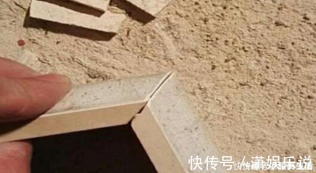 墙面|瓷砖还没铺好，当看到墙面腰线时，业主直说你还是别做了！