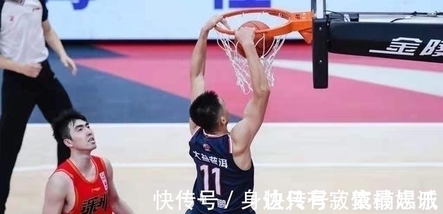周鹏|宏远新赛季全华班首发5虎 四国手领衔阿联打替补 后场实力CBA最强