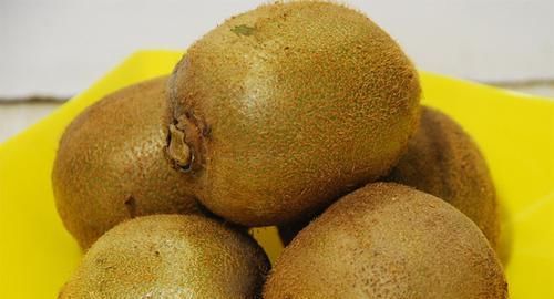 冬季进补，女人多吃3种水果！美容排毒，滋阴祛燥，养生防病