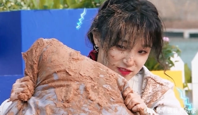 表情|baby被宋雨琦打脸,表情管理不管用了,蔡徐坤说了句公道话