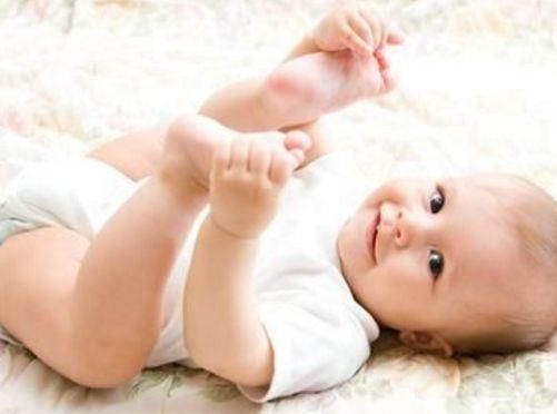 宝宝们|新生儿多久可以剪手指甲？这段时间不能剪 宝妈们要了解哦！