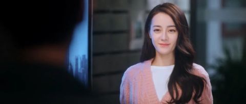 演员|开播4天就拿下8个冠军,迪丽热巴终于告别女演员的“尴尬”了?