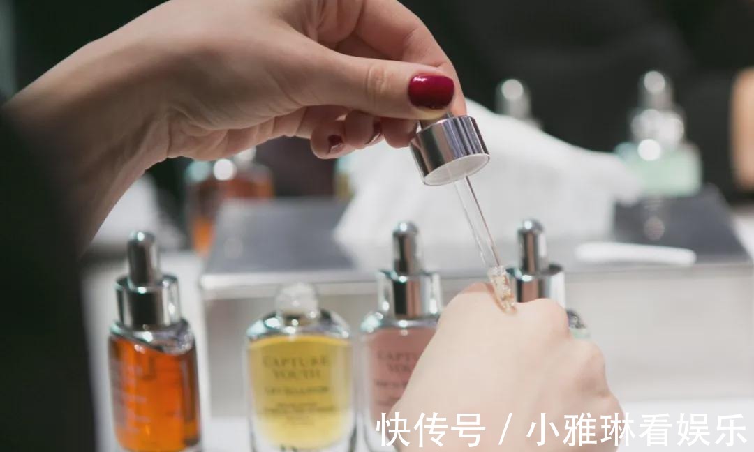 水光肌神器|化妆水的真相,是水光肌神器还是智商税收割机?