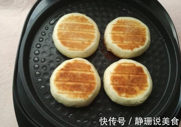 30年大厨教你做馅饼，外皮酥脆，馅料多汁，连吃5个都没问题！