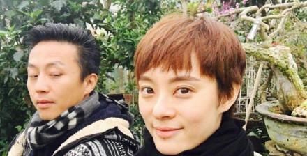 |邓超宠爱女儿没有原则,孙俪发文幽默调侃,令人哭笑不得