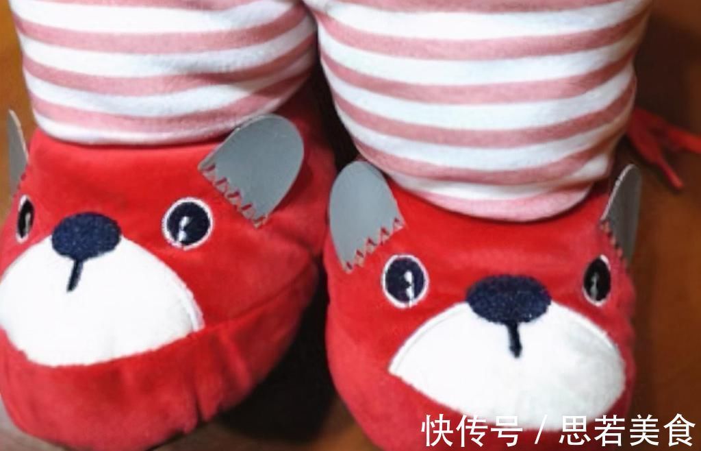 丽丽|这4种棉鞋进了“黑名单”,伤脚还影响孩子走路,家长赶紧扔掉