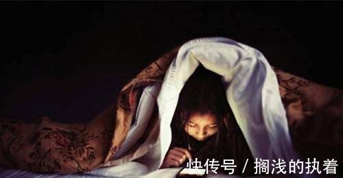 月经紊乱|女人雌激素减少,这5件事要少做,容易老得快,多吃3物,细皮嫩肉!