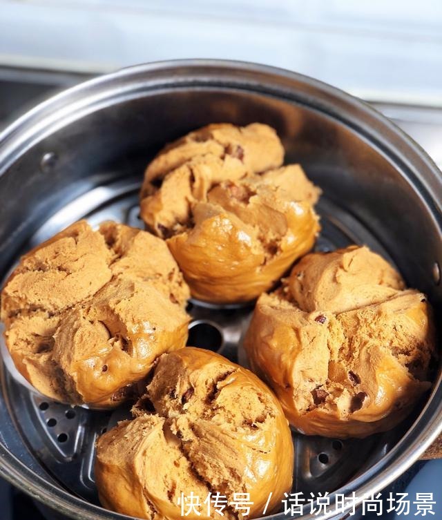 红糖开花馒头各个开花超软不粘有诀窍,普通面粉无需泡打粉零失败