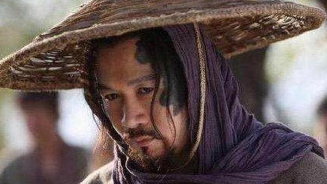 鲁智深|水浒一好汉与林冲和索超厮斗，还能战鲁智深，最终却郁闷憋屈而死