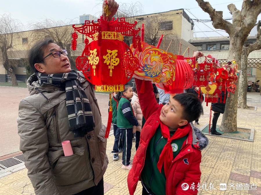 济南市|挂花灯、猜灯谜！来看济南市黄台小学开学典礼