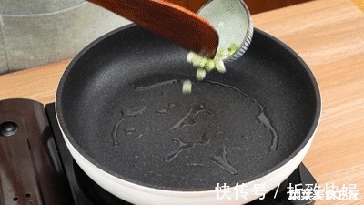 论好吃下饭的家常菜,番茄炒蛋都要输给它!老人孩子都爱吃!