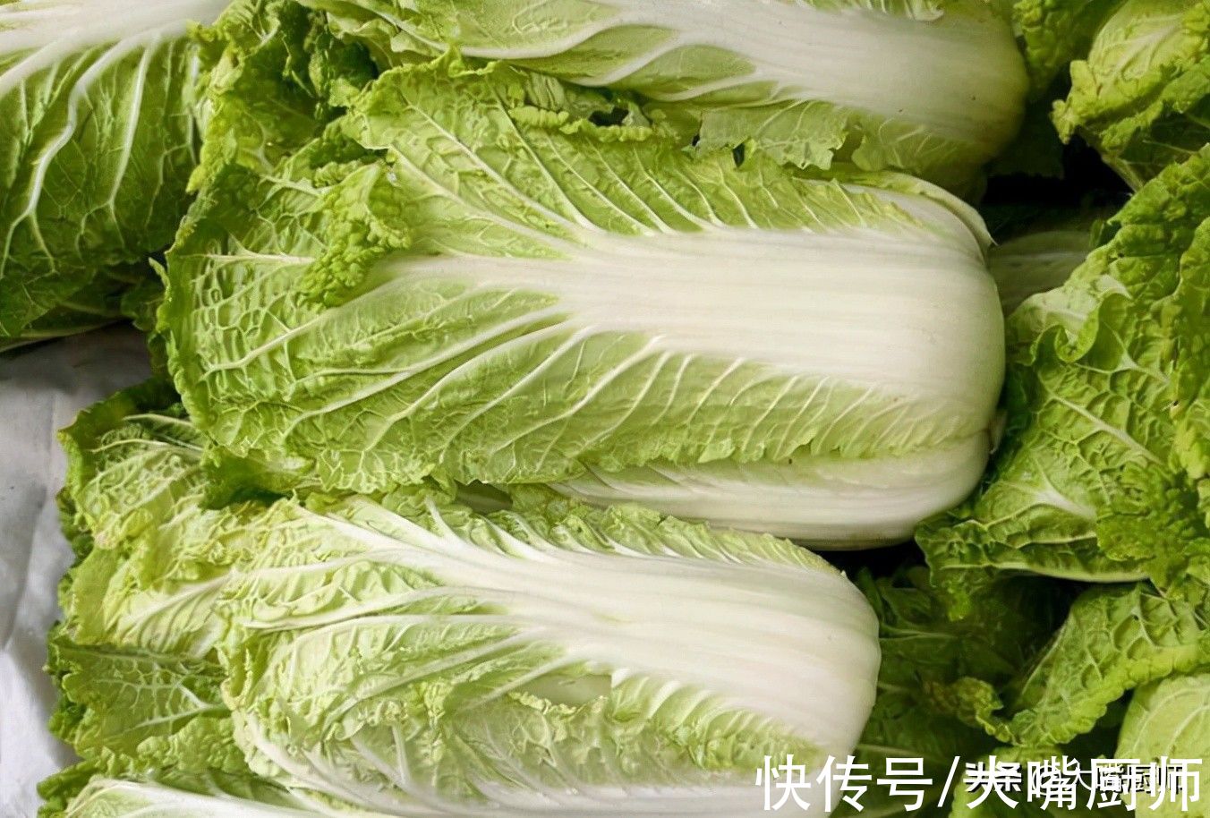 菜农|如何判断白菜有没有“喷甲醛”?菜农支招,牢记这3点,轻松避开
