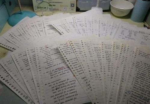 学习习惯|“学霸草稿纸”火了,老师坦言孩子自不自律,看草稿纸就懂了