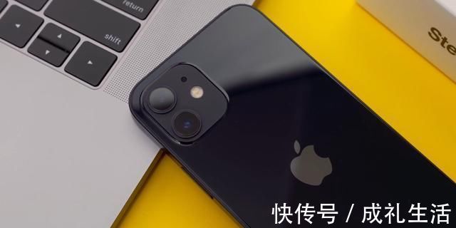 无线充电|为什么iPhone 12不开放反向充电？网友回答一针见血