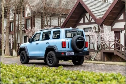 坦克300莫奈限定版：我是要成为“白月光”的车