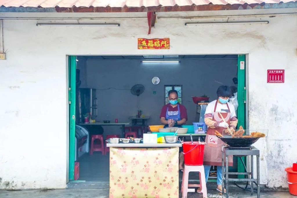 村子|惠东很多地方做戏才有卖，村子里的油糍好诱人