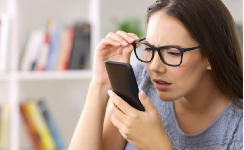 现代医学|坐月子玩手机有影响么？常玩与少玩的差距，产后半年立显