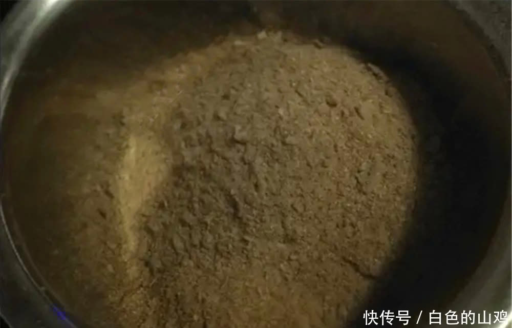 雨生百谷,谷雨过后钓大鱼,用这些发芽谷物做饵,野钓大鱼有奇效