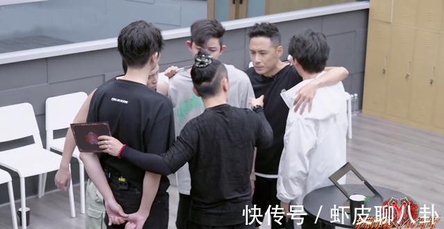 张智霖|《哥哥》个人排名公布:林志炫第3,张智霖掉到第7,麦亨利垫底