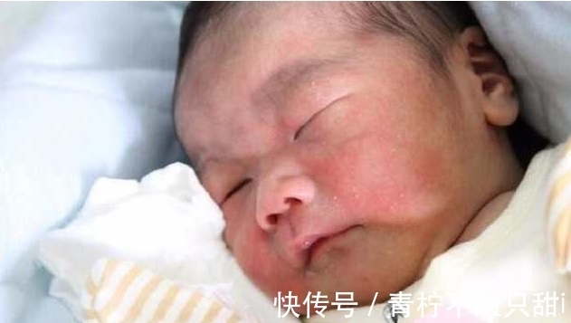 新生儿|宝宝出生三天无法睁开眼睛，医生检查后，怒斥家人无知！