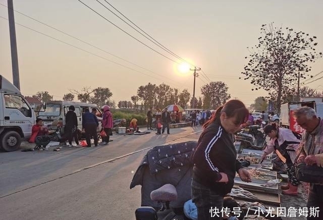 生活|这个胶东沿海小渔村，最适合美食家生活，想吃啥海鲜都有