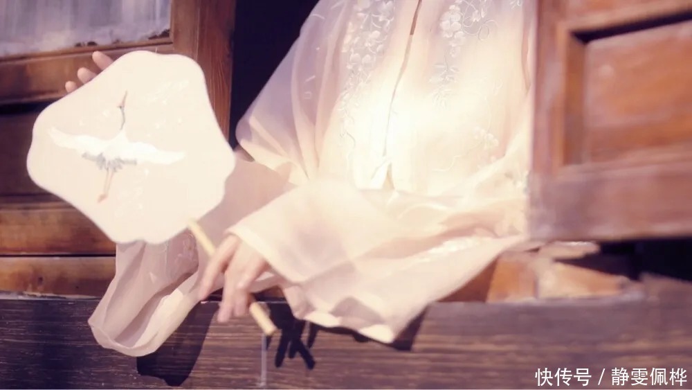 这首诗|刘禹锡被贬夔州，写下一首诗，最后7字一语双关惊艳千年