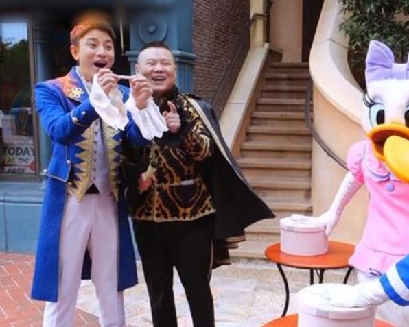 雷佳音称自己老婆比迪丽热巴漂亮,看到照片,粉丝:这身材厉害了