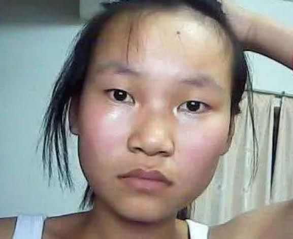 女孩子“鼻子出油”很厉害怎么办教你三招，让毛孔更清透干净