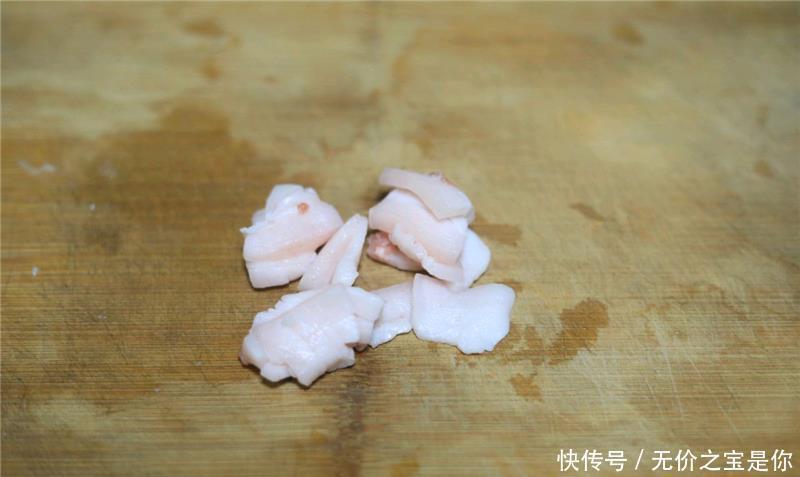 便秘最怕这菜,9毛一斤,隔三差五吃,排出宿便,大肚腩变小了