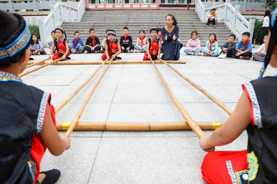 竹竿舞&福建南靖：竹竿舞颂党恩