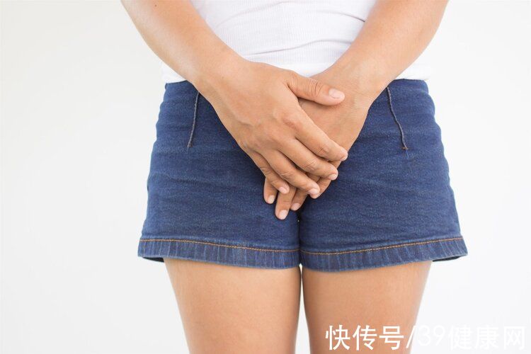 癌变|皮肤上的小肉球、小肉疙瘩是什么？别忽视，小心是感染了HPV