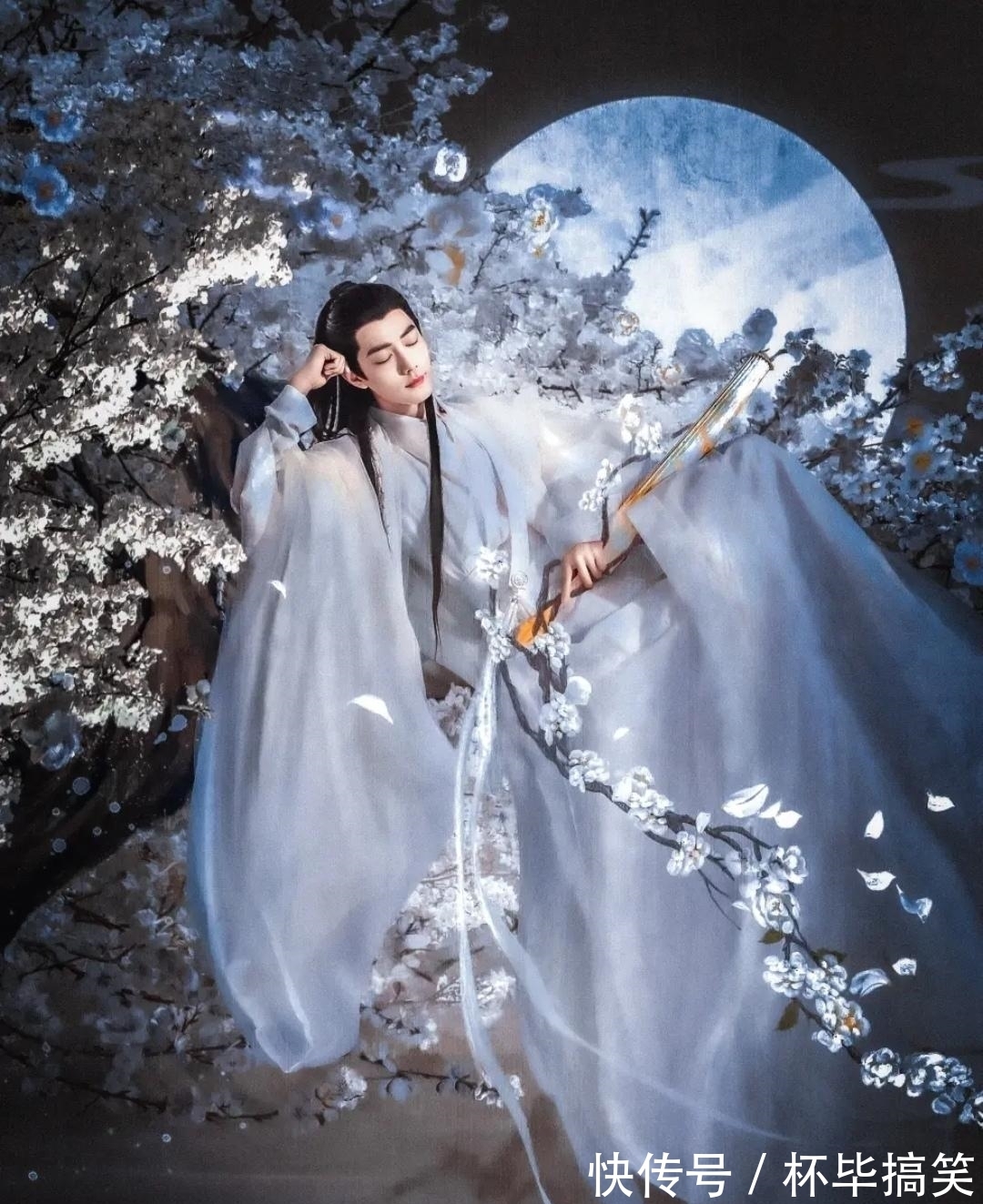 肖战时影凭海报出圈，阿羡神同步，数据一骑绝尘，关注度达天花板