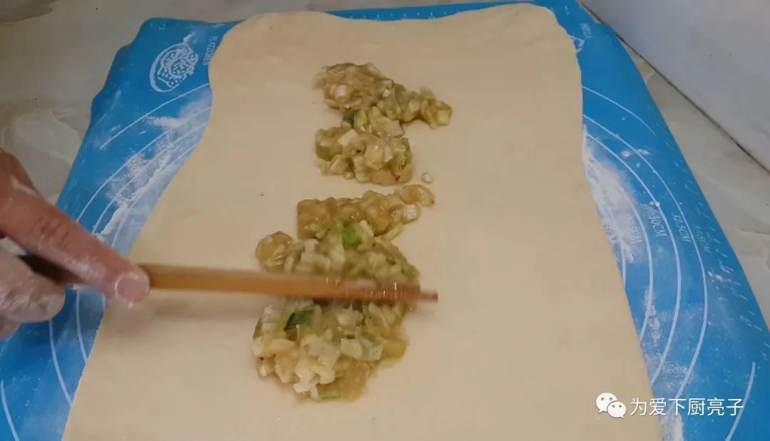 烙饼怎么做才最香吗,掌握3个技巧,第一次下厨也能成功,太香了