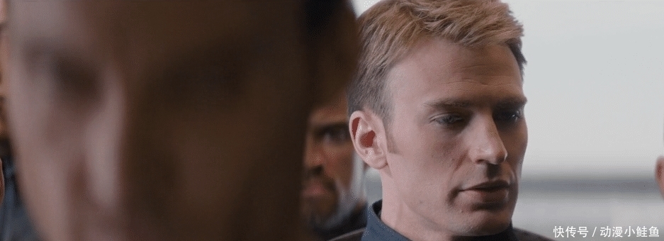 扛起|《复联4》全新彩蛋,致敬漫画,绿巨人扛起1500亿吨大山