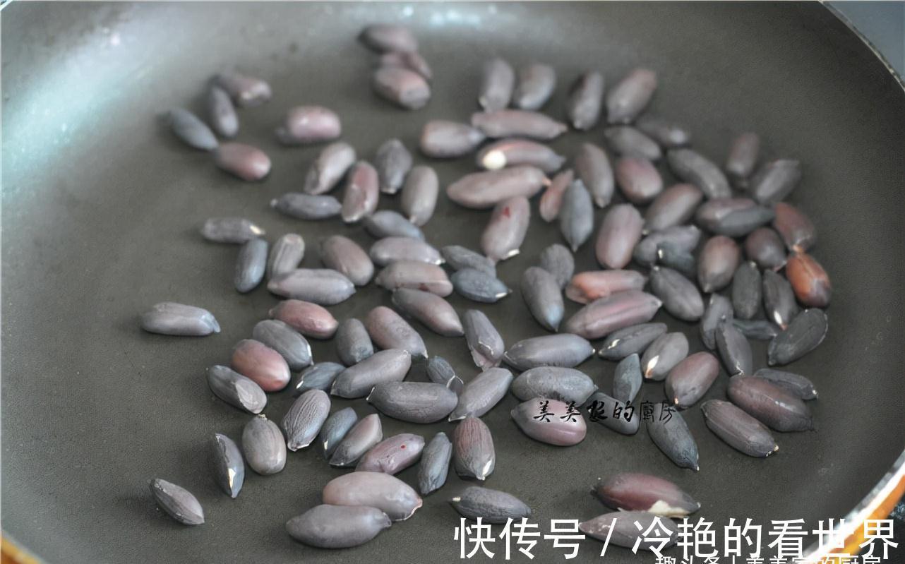 秋水碱|人称“美龄糕”,秋天要多吃,比肉饼发糕营养,健脾养胃体质强!