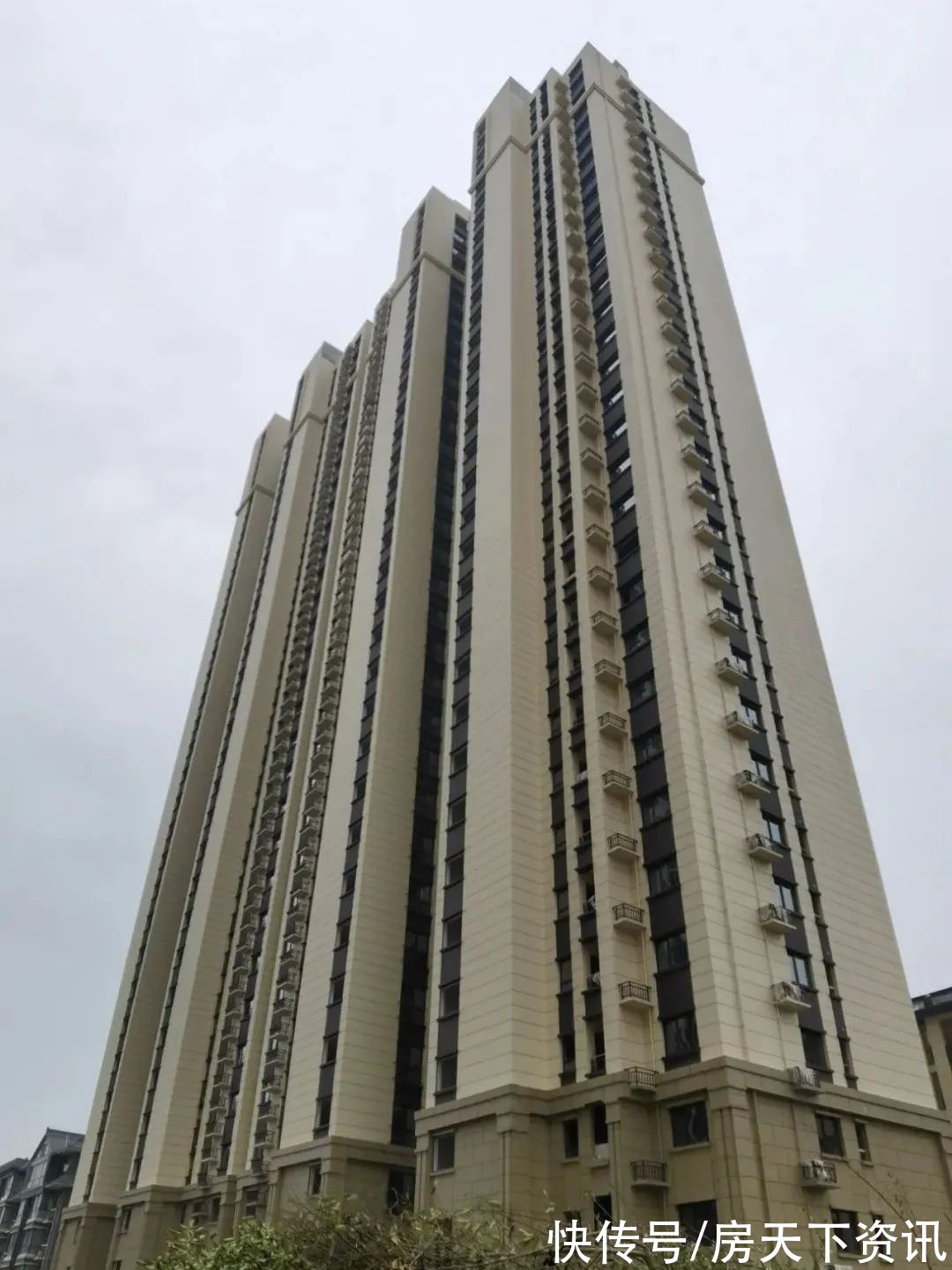 本公司|保利·锦悦和府10月家书｜叶落金秋，美好安家时