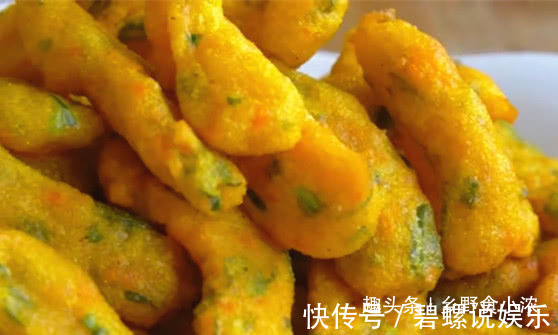 南瓜简单一做，葱香浓郁，饭店都买不到，老公一人吃一大盘