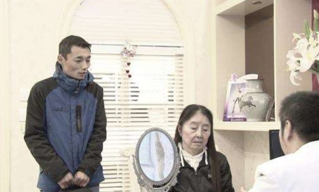 维生素b2|17年前的那个生完孩子一夜变老的80后女孩,如今怎么样了?